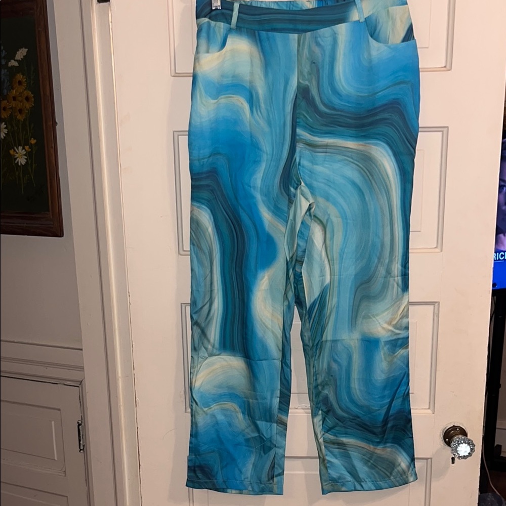 Blue and White  Pattern Pants